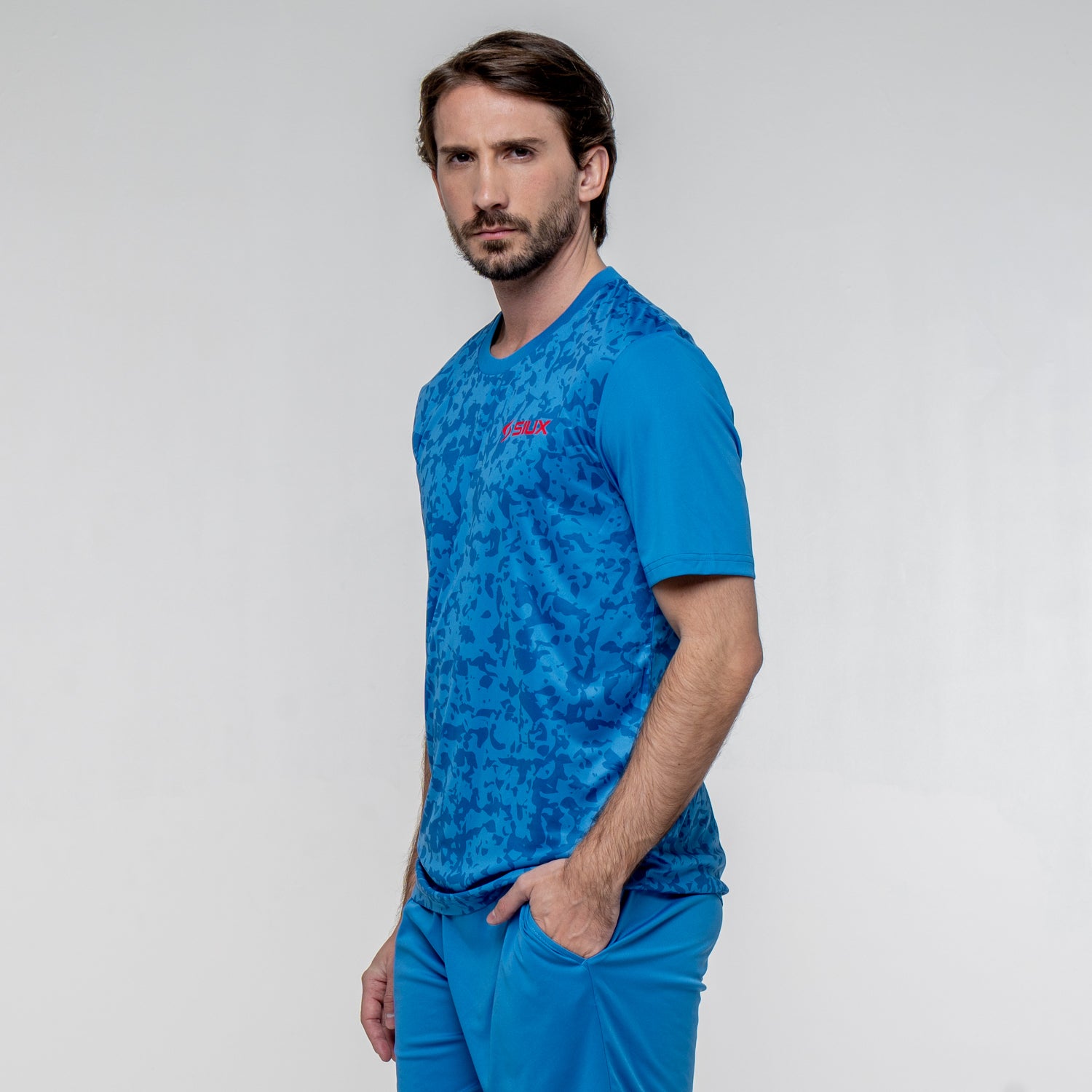 SIUX Cyber Blue Shirt detail - Onyx & Bloom Sports
