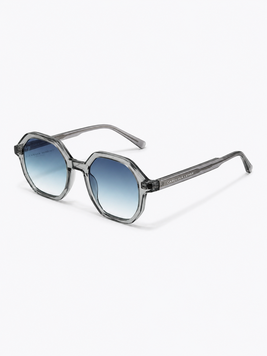 Carolina Lemke LTD 01