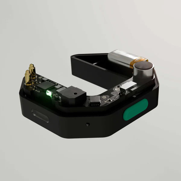 PadelPlay High Tech Hardware Detail - Onyx & Bloom Sports