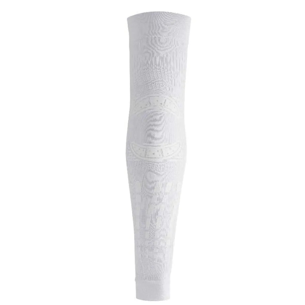 FLOKY Basic Arm Warmer White Detail View - Onyx & Bloom Sports