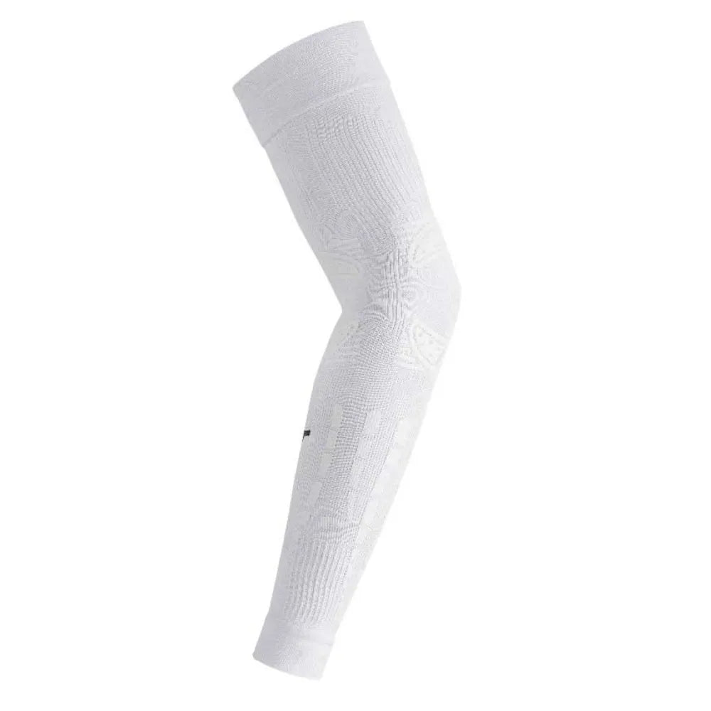 FLOKY Basic Arm Warmer White Fit Detail - Onyx & Bloom Sports